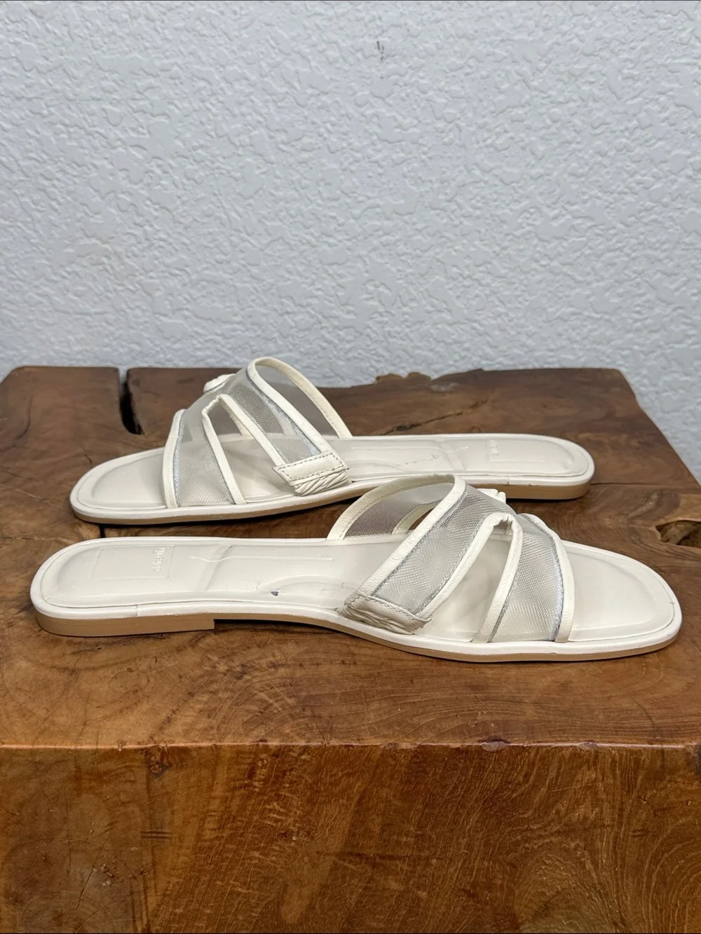 DOLCE VITA FLORI MESH OFF WHITE SLIDE SANDALS NWOT MINIMALIST RESORT CHIC SIZE 8